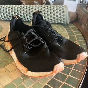 Women’s 8 adidas nmds